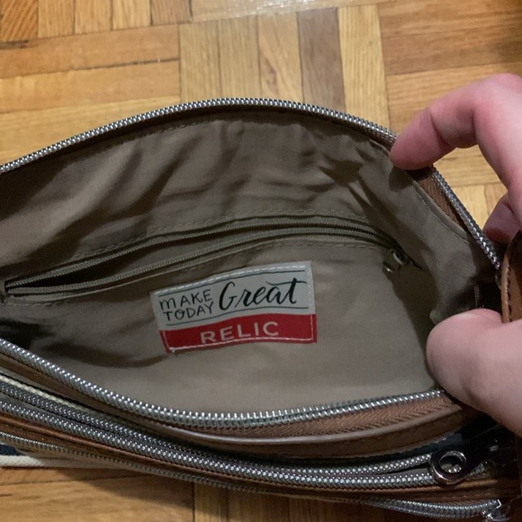 Relic Crossbody Canvas/Leather Purse - Picture 3 of 6